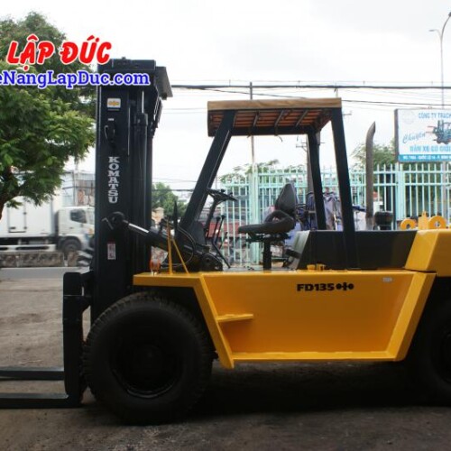 Xe Nâng Dầu KOMATSU 13.5 tấn FD135-4
