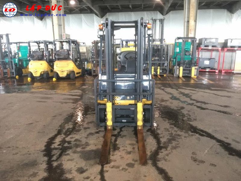 Xe nâng điện ngồi lái 1.5 tấn KOMATSU FB15-12
